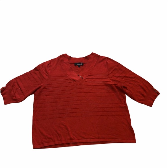 Laura Plus Petite Blouse. Size 2X - Picture 2 of 2